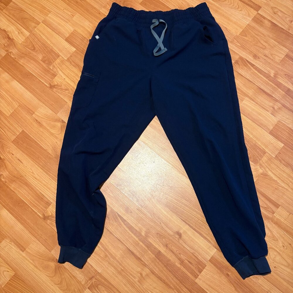 FIGS joggers